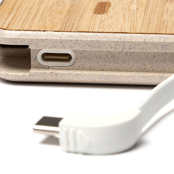 Batería externa de 5000 mAh con cuerpo de bambú y | BRENER (PB1054)