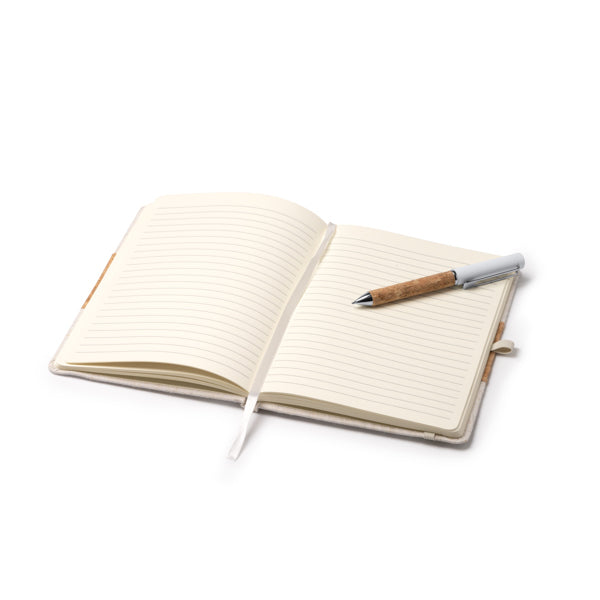 Set libreta A5 y bolígrafo presentados en un | BERET (HW1323)