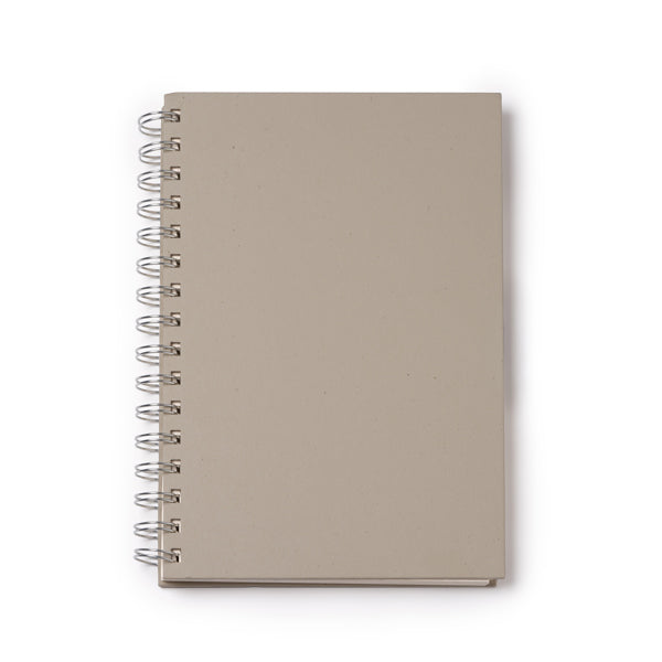 Libreta A5 realizada en cartón reciclado de briks | RANIC (NB1625)
