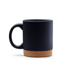 La taza de cerámica en acabado mate tiene una | NURIX (TZ1637)