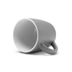 Taza elaborada en cerámica con diseño compacto y | AMIT (TZ1640)