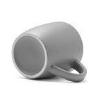 Taza elaborada en cerámica con diseño compacto y | AMIT (TZ1640)