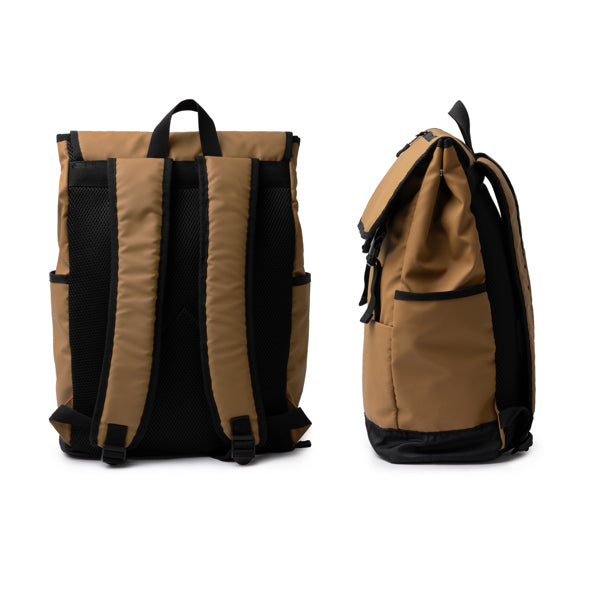 Mochila con solapa realizada en PU Leather | TROIS (MO1743)