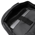 Mochila realizada en PU Leather con detalles | KANSAS (MO1780)