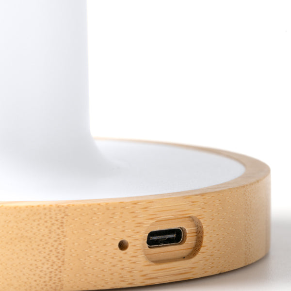 Lámpara altavoz con potencia de 5W, realizada en | TREMENS (BS1801)