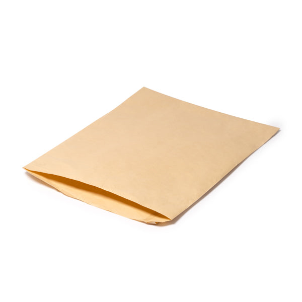 Sobre mediano de presentación elaborado en papel | UROA (SP1823)