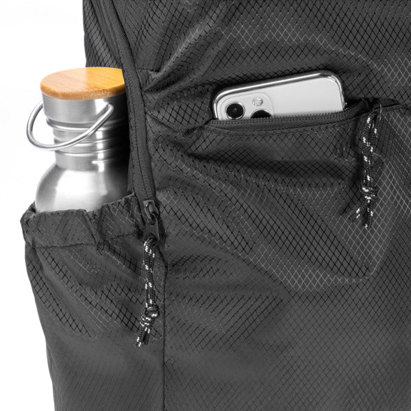 Mochila elaborada en Ripstop RPET, tejido | TRAXLER (MO1949)