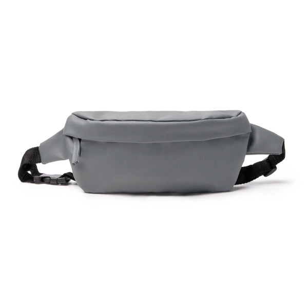 Riñonera elaboarada en PU Leather y RPET 600D con | ZUMEL (RN1972)