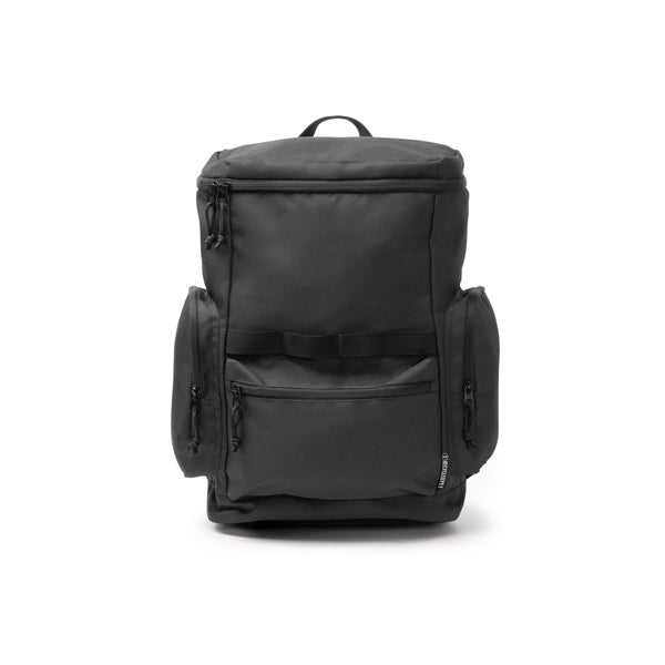 Mochila elaborada en RPET 600D con apertura en la | CAMERON (MO2040)