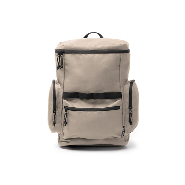 Mochila elaborada en RPET 600D con apertura en la | CAMERON (MO2040)
