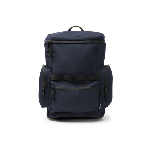 Mochila elaborada en RPET 600D con apertura en la | CAMERON (MO2040)