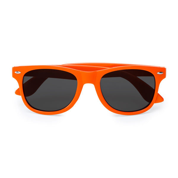 Gafas de sol clásicas en acabado brillo con | BRISA (SG8100)